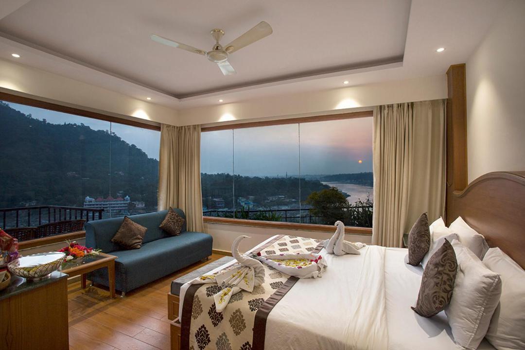 Divine Resort & Spa Rishīkesh Esterno foto